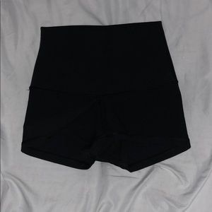 Lululemon boogie high-waisted shorts